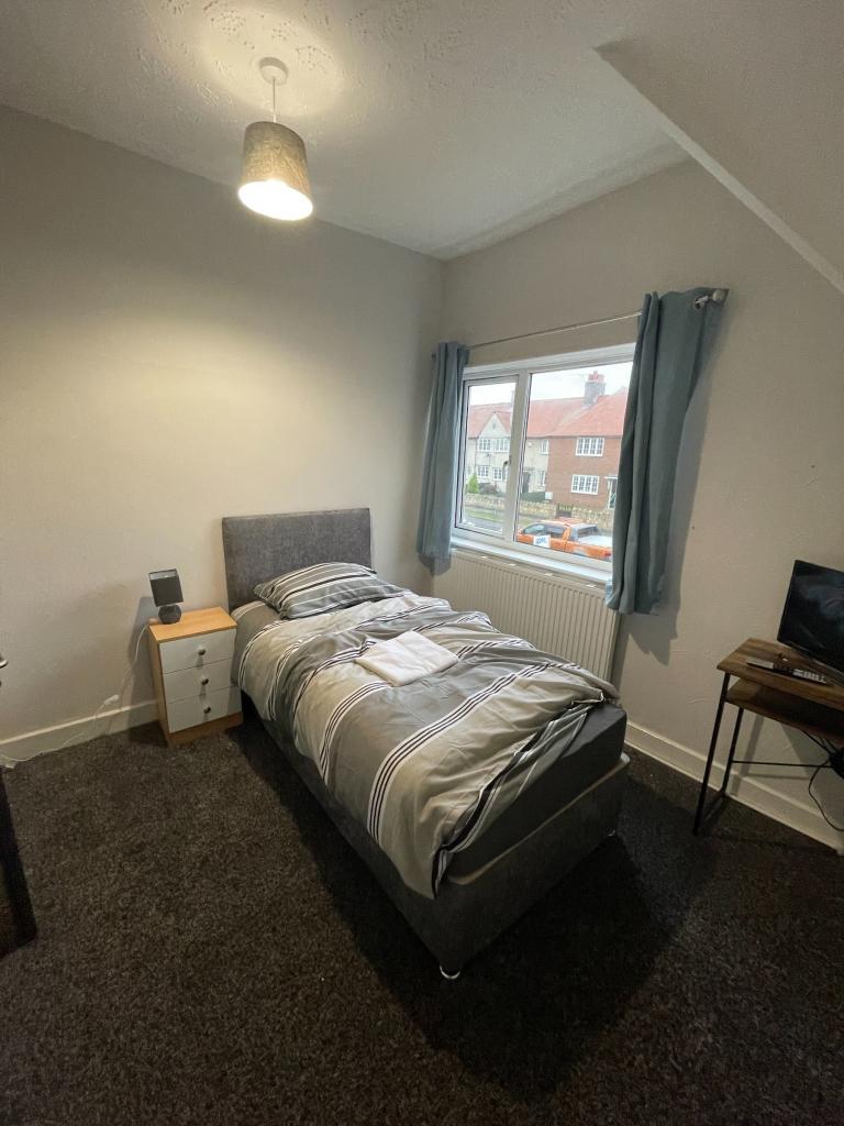 Super 5 Bed Professional HMO For Sale